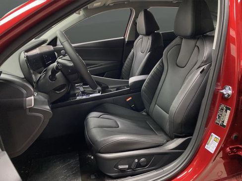 New 2026 Hyundai Elantra Limited image 4