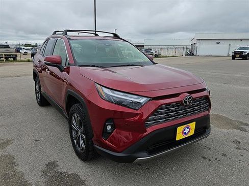 Used 2025 Toyota RAV4 Limited image 7