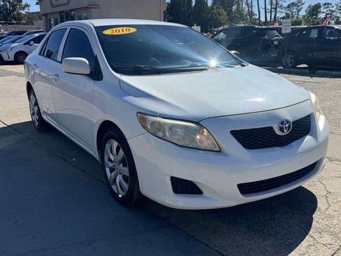 Used 2010 Toyota Corolla image 3