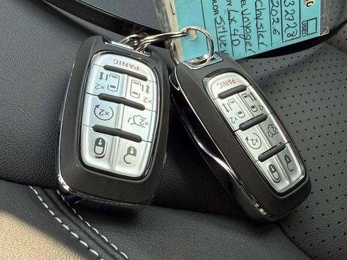 New 2026 Chrysler Voyager LX image 34