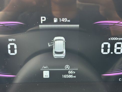 Certified 2025 Kia Sportage EX FWD image 21