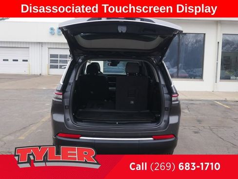 Used 2021 Jeep Grand Cherokee L Limited image 17