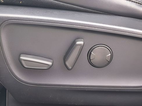 Used 2024 Ford Escape ST-Line image 24