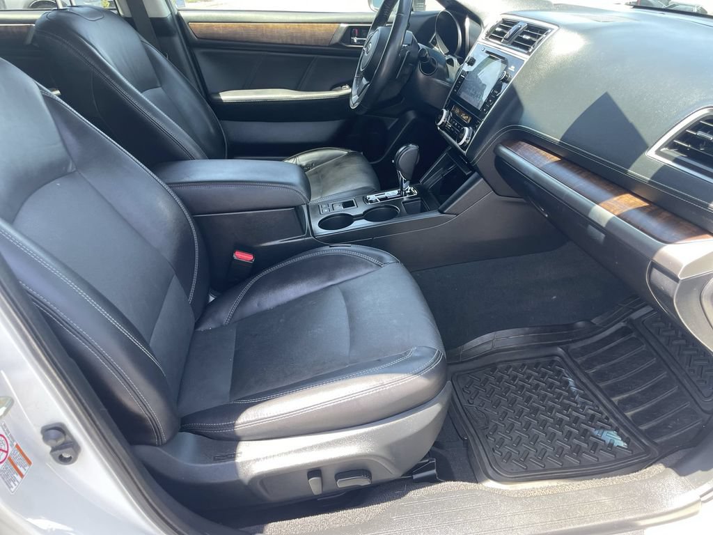 Used 2018 Subaru Outback 2.5i Limited AWD/4WD image 34