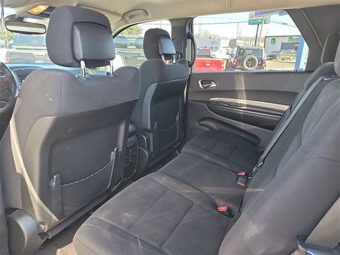 Used 2018 Dodge Durango SXT w/ 3rd Row Seating Group image 10