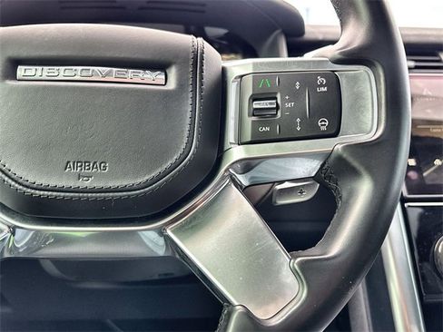 Used 2022 Land Rover Discovery HSE R-Dynamic image 32