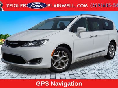 Used 2018 Chrysler Pacifica Touring-L Plus