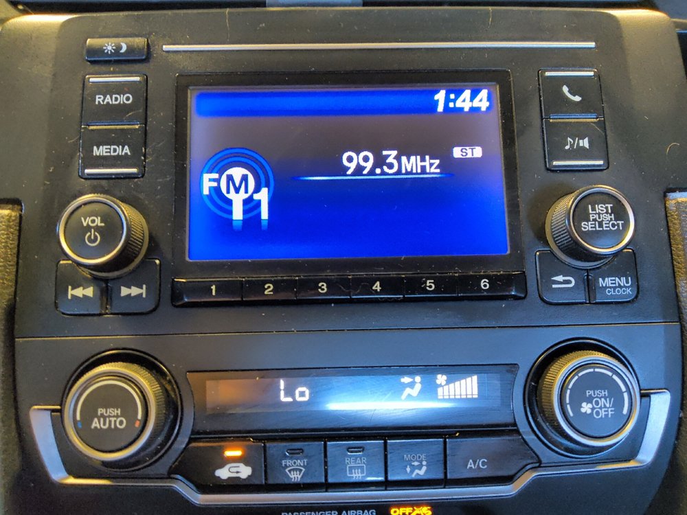 Used 2018 Honda Civic Sport image 25