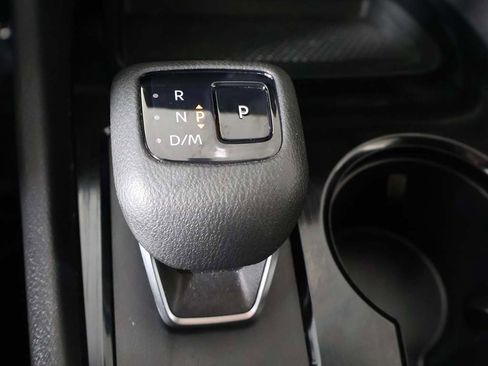 Used 2023 Nissan Rogue SV image 42