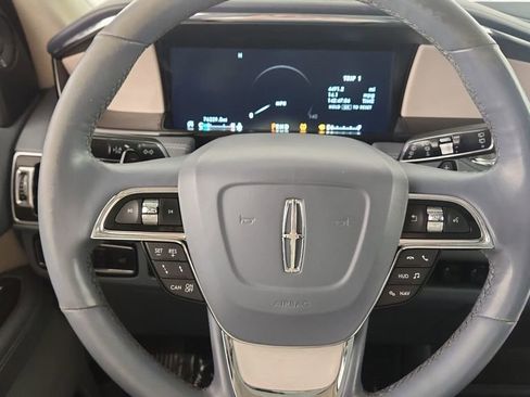 Used 2018 Lincoln Navigator Black Label image 11