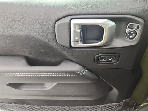 Used 2023 Jeep Wrangler Unlimited Sahara w/ Cold Weather Group image 9