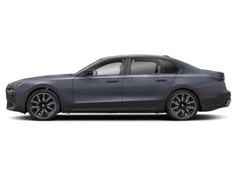 New 2026 BMW i7 M70 w/ Executive Package AWD/4WD image 2