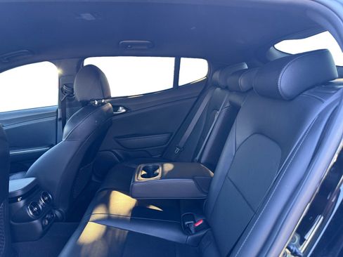 Used 2022 Kia Stinger GT-Line image 11