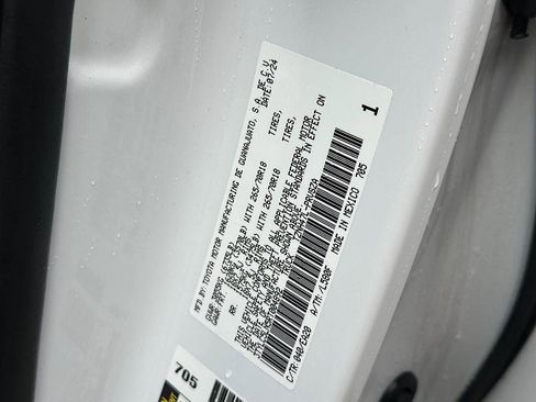 Certified 2024 Toyota Tacoma TRD Off-Road w/ TRD Off Road Premium Package image 27