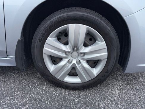 Used 2015 Subaru Legacy 2.5i AWD/4WD image 9