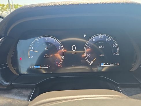 New 2025 Jeep Grand Cherokee Limited w/ Black Appearance Package image 34