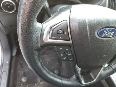 Used 2024 Ford Edge SEL image 20