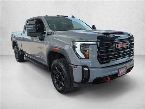 Used 2024 GMC Sierra 2500 AT4 w/ AT4 Premium Plus Package image 3