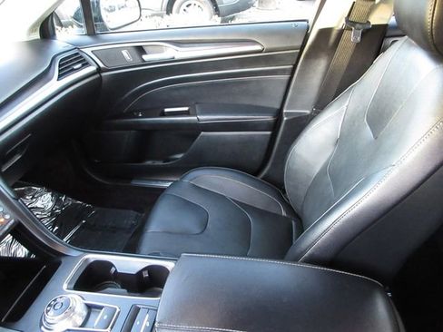 Used 2017 Ford Fusion Energi Titanium image 22
