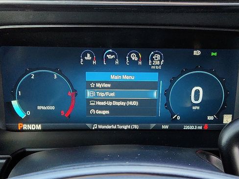 Used 2025 Ford F250 Platinum image 9