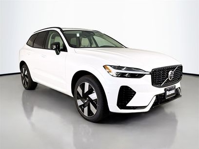 Used 2025 Volvo XC60 T8 Plus w/ Protection Package Premier