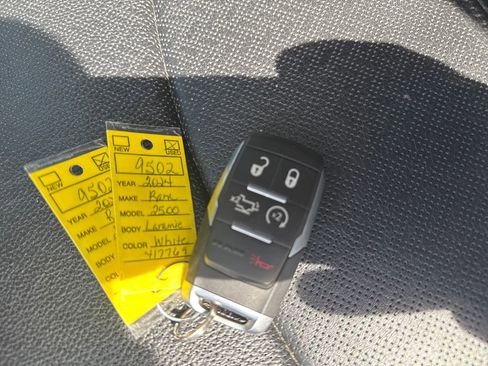 Used 2024 RAM 2500 Laramie w/ Safety Group image 33