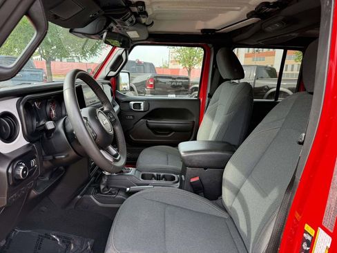 Certified 2024 Jeep Wrangler Unlimited Sport AWD/4WD image 15