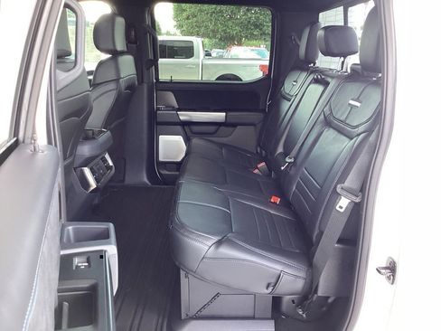 New 2026 Ford F250 Platinum image 40