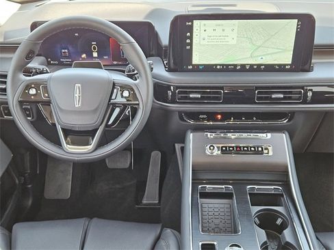 New 2025 Lincoln Aviator Reserve w/ Equipment Group 201A image 25