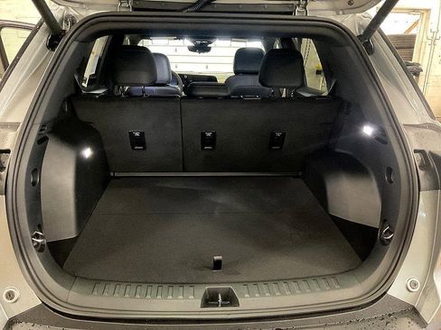 New 2026 Chevrolet Equinox ACTIV w/ Convenience Package III image 16