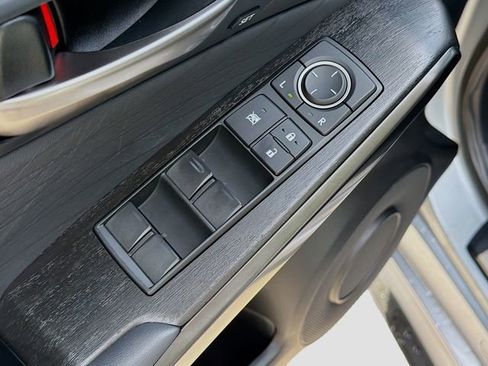 Used 2022 Lexus IS 300 AWD w/ Premium Package image 21