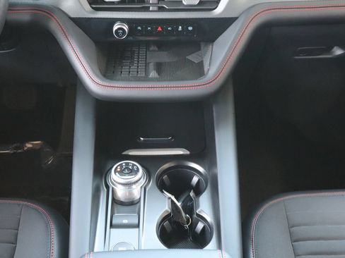 Used 2025 Ford Explorer ST-Line w/ Premium Package RWD image 32