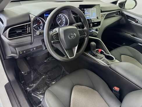 Used 2024 Toyota Camry LE w/ Convenience Package FWD image 23