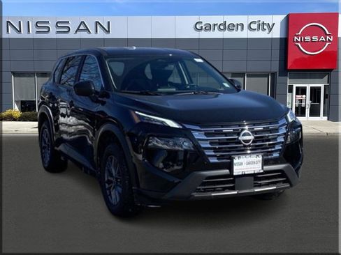 Certified 2025 Nissan Rogue S FWD image 1