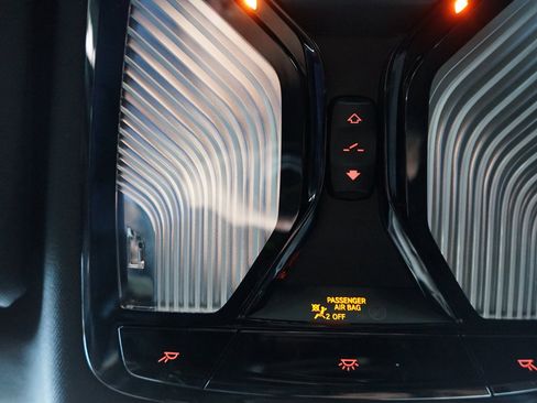 Used 2023 BMW 530i xDrive w/ M Sport Package image 20