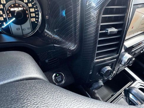 Used 2018 Ford F150 Lariat w/ Equipment Group 502A Luxury image 30