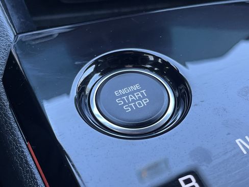 Certified 2023 Kia Sportage X-Line Prestige image 11