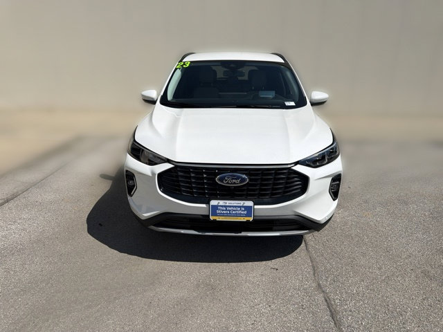 Certified 2023 Ford Escape Platinum w/ Premium Technology Package AWD/4WD image 14