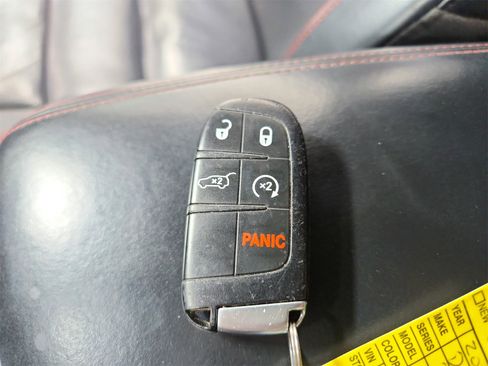 Used 2023 Dodge Durango GT image 38