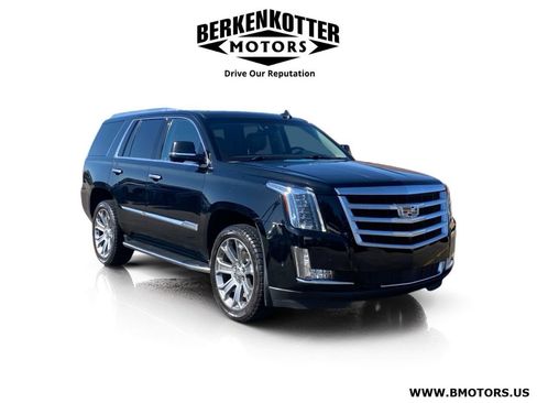 Used 2019 Cadillac Escalade Premium Luxury AWD/4WD image 1