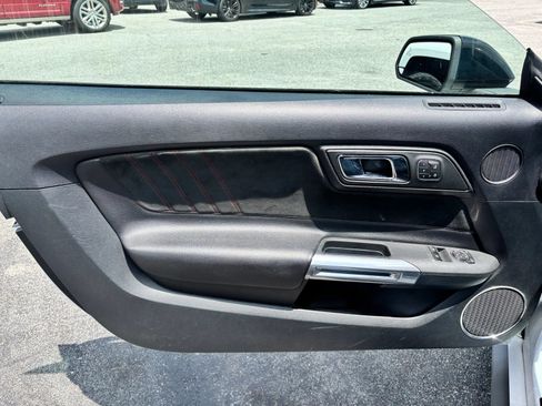 Used 2017 Ford Mustang GT Premium w/ Equipment Group 401A RWD image 14