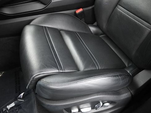 Certified 2021 Porsche Cayenne GTS AWD/4WD image 23