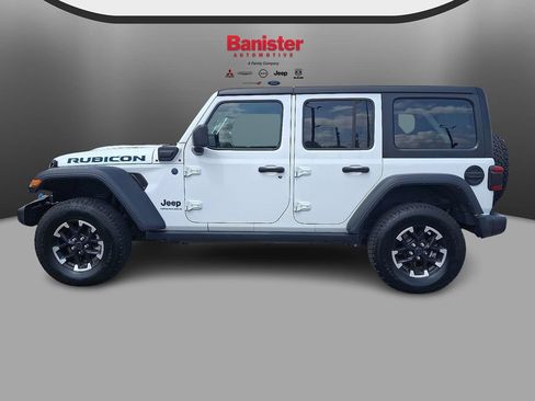 Used 2024 Jeep Wrangler Unlimited Rubicon 4xe AWD/4WD image 7