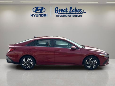 Used 2024 Hyundai Elantra SEL w/ Convenience Package FWD image 6