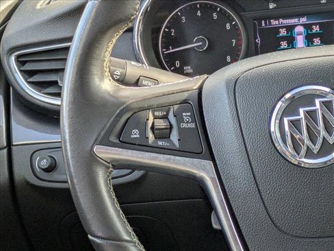 Used 2020 Buick Encore Preferred image 23