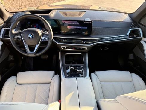 Used 2024 BMW X5 xDrive50e w/ Premium Package image 16