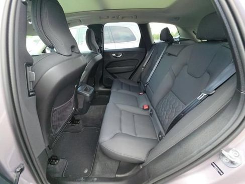 Used 2026 Volvo XC60 B5 Plus AWD/4WD image 4