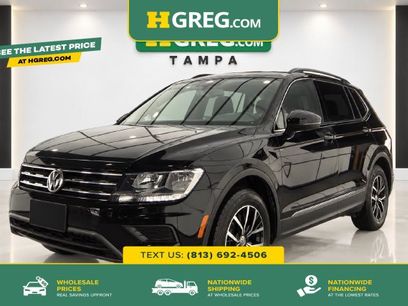Used 2021 Volkswagen Tiguan SE w/ Panoramic Sunroof Package