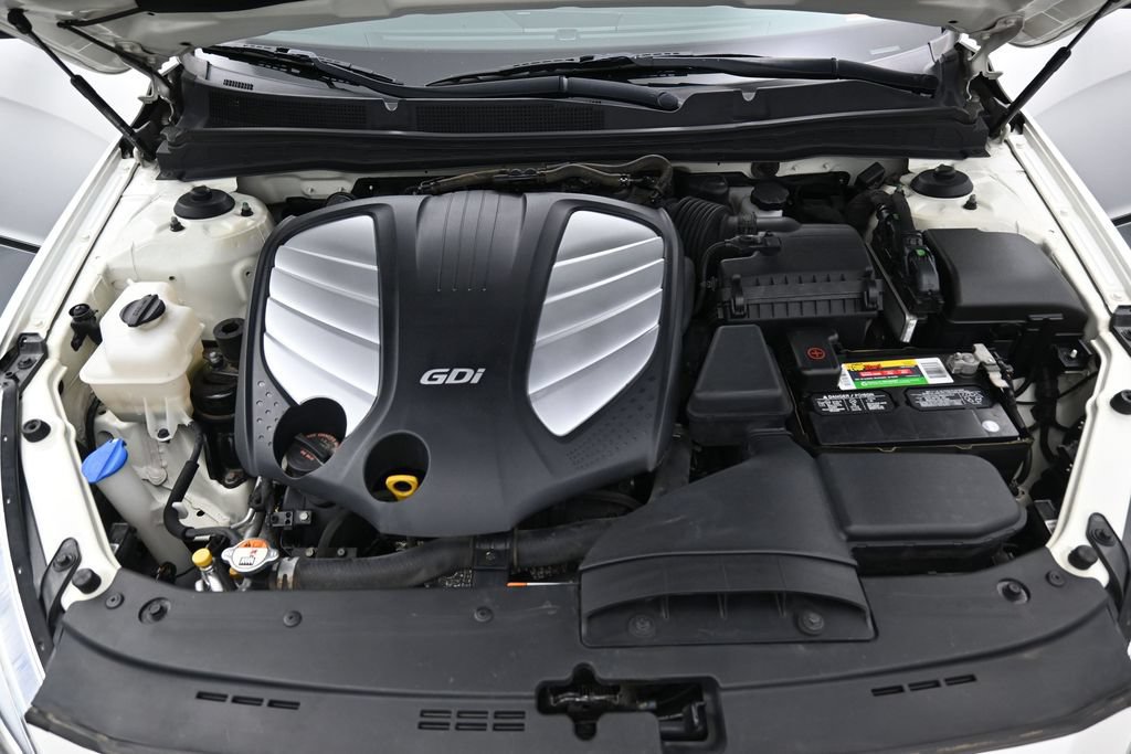 Used 2015 Kia Cadenza Premium FWD image 39