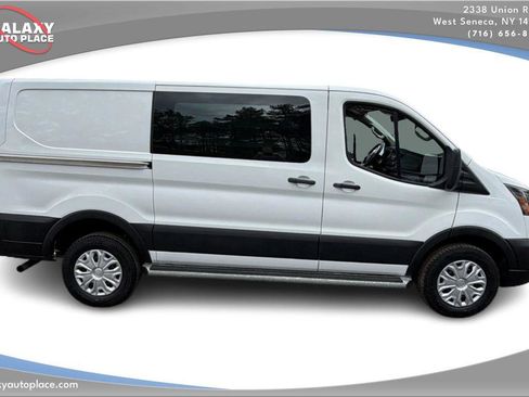 Used 2024 Ford Transit 250 Low Roof w/ Exterior Upgrade Package RWD image 4
